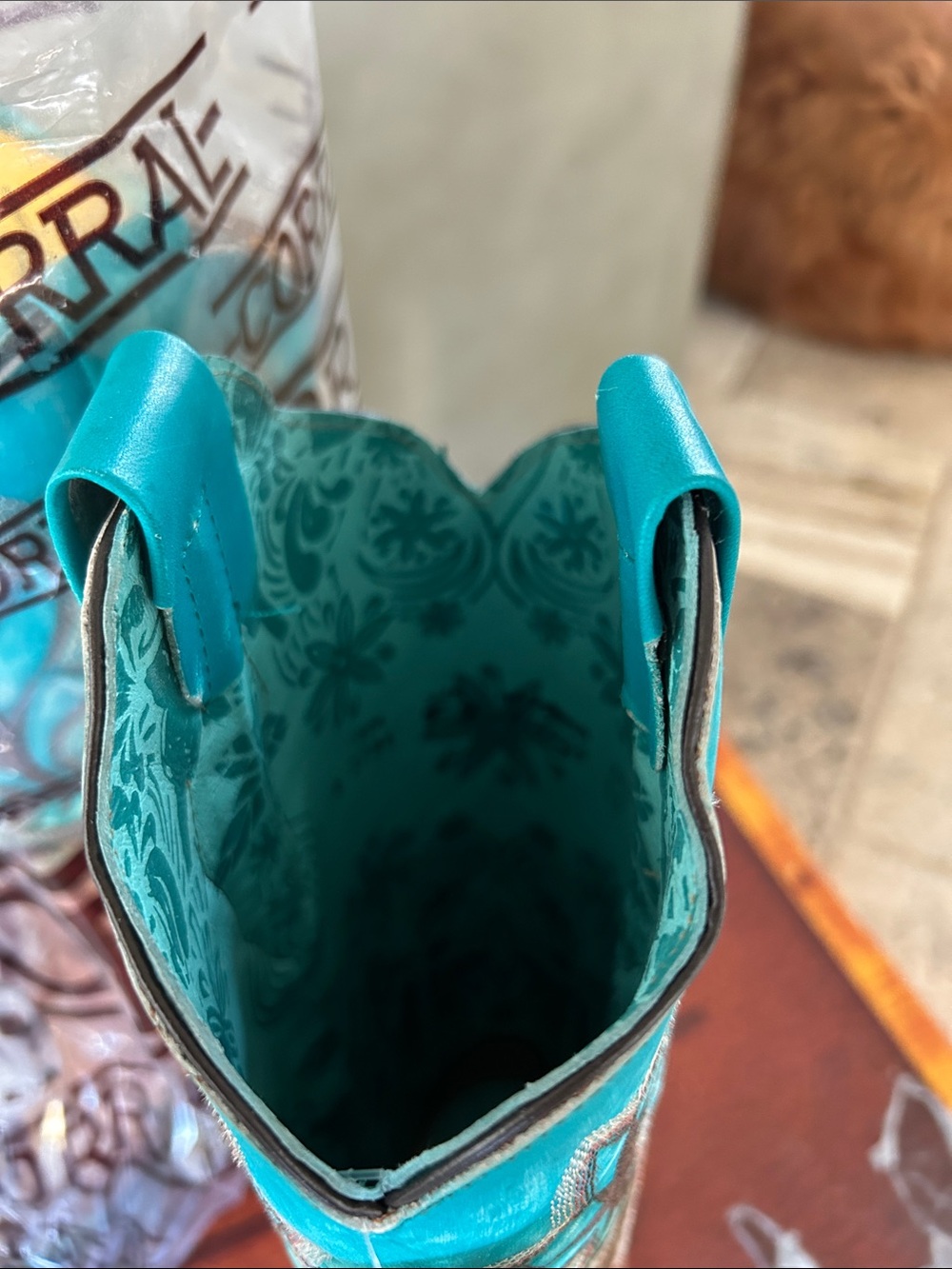 Corral Turquoise and Brown Embroidered Western Cowboy Boots - Picture 4 of 4